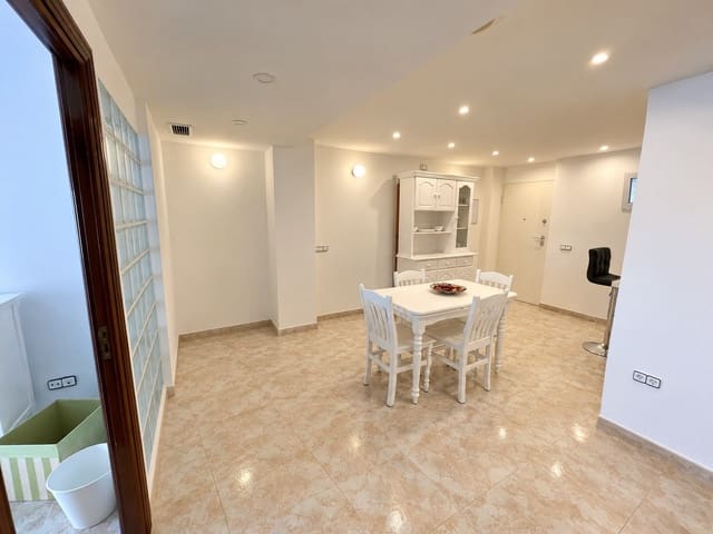 2 soverom Leilighet til leie i El Terreno, Palma de Mallorca - € 1 600 (Ref: 10171812)