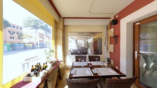 4 bedroom Commercial for sale in El Toro / Port Adriano, Calvià with pool garage - € 1,650,000 (Ref: 10177298)