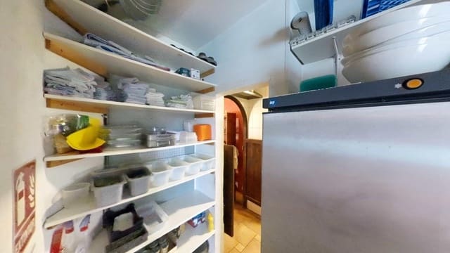 4 bedroom Commercial for sale in El Toro / Port Adriano, Calvià with pool garage - € 1,650,000 (Ref: 10177298)