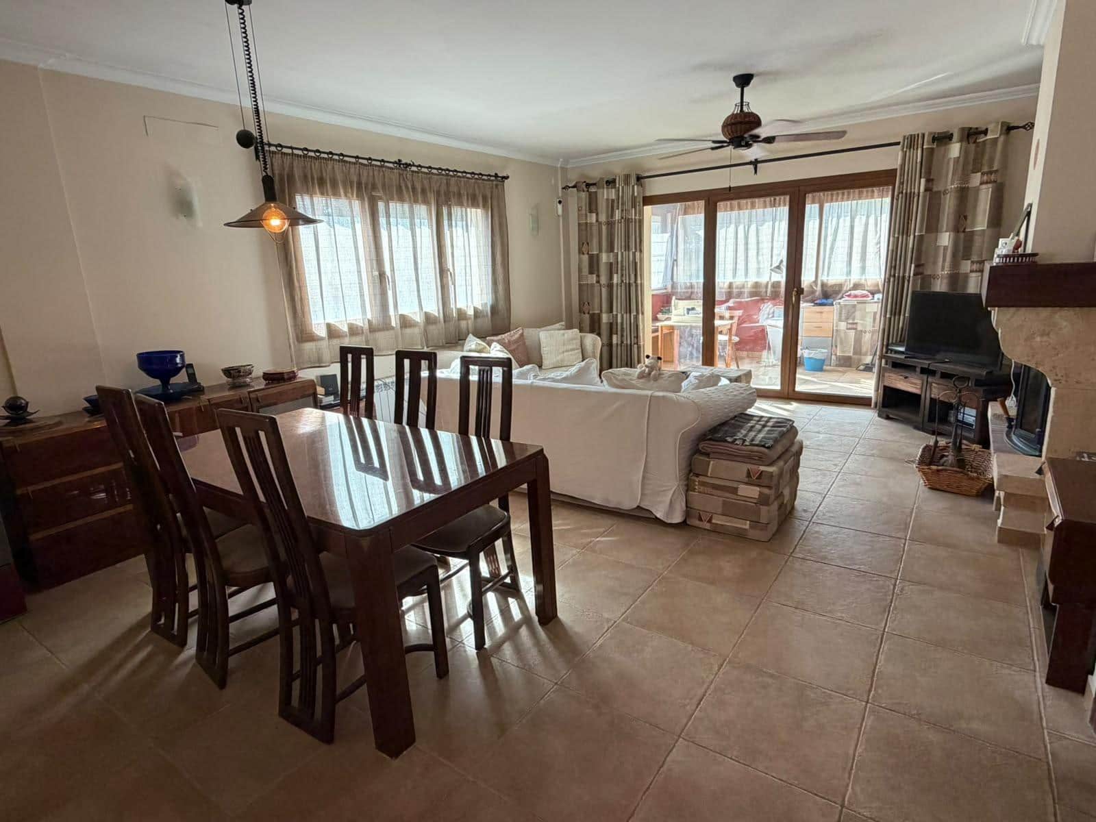 Chalet de 4 habitaciones en El Toro / Port Adriano en venta con piscina garaje - 1.650.000 € (Ref: 10177299)