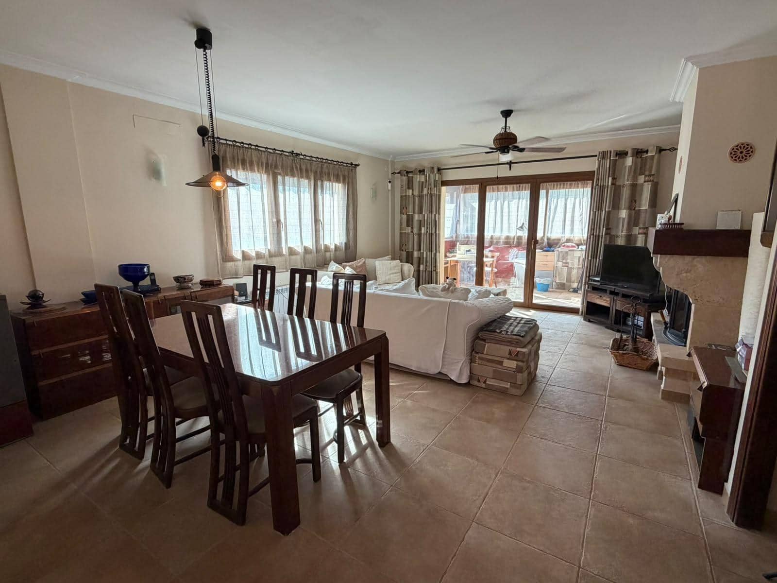 Chalet de 4 habitaciones en El Toro / Port Adriano en venta con piscina garaje - 1.650.000 € (Ref: 10177299)