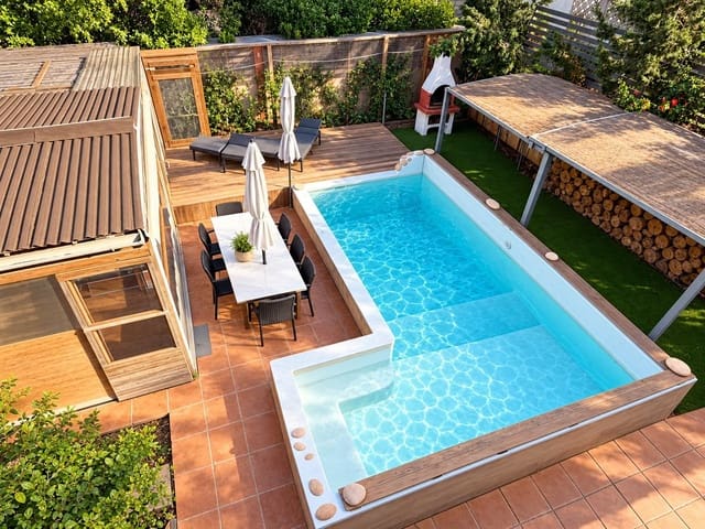 Chalet de 4 habitaciones en El Toro / Port Adriano, Calvià en venta con piscina garaje - 1.650.000 € (Ref: 10177299)