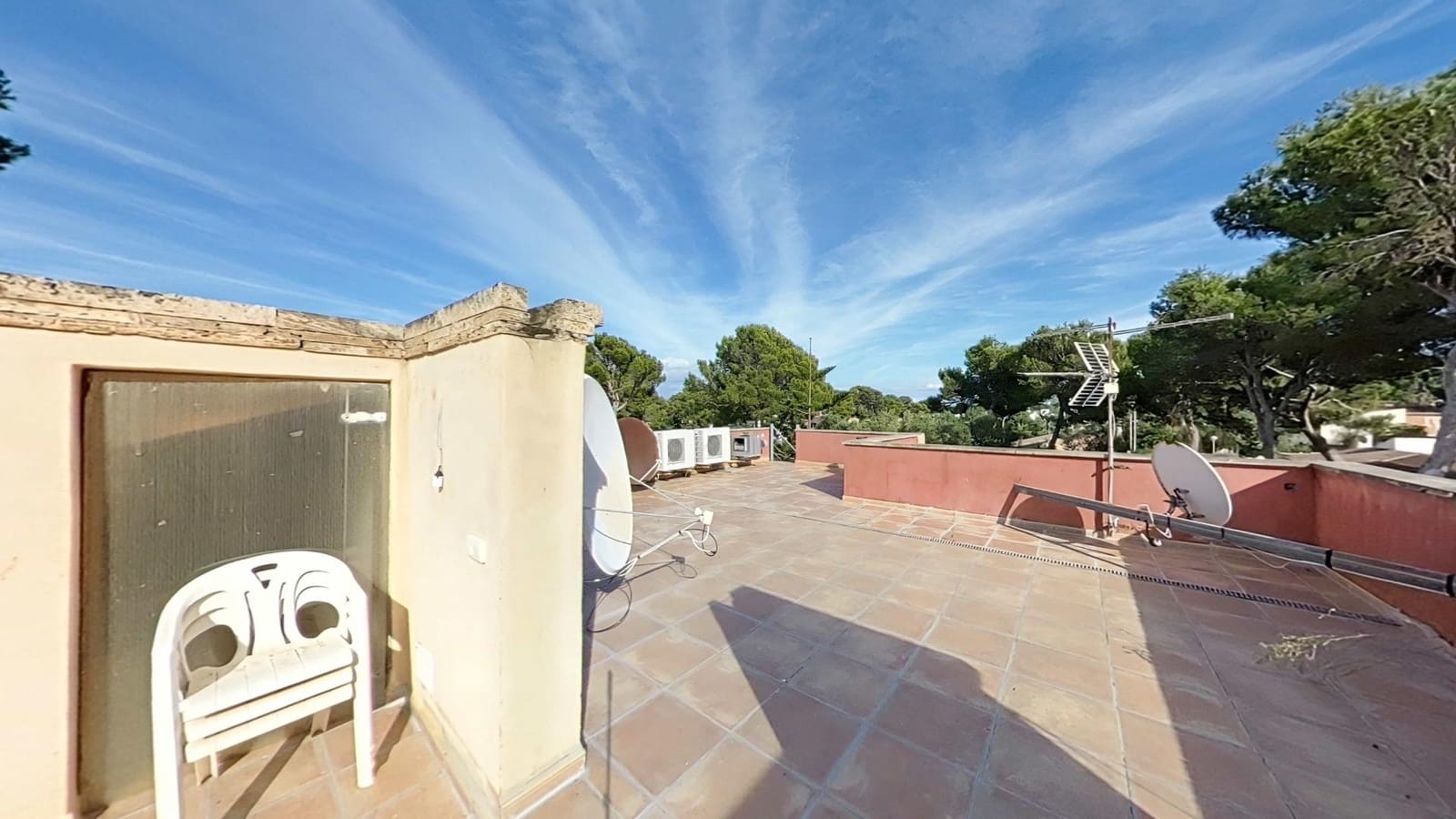 Chalet de 4 habitaciones en El Toro / Port Adriano en venta con piscina garaje - 1.650.000 € (Ref: 10177299)