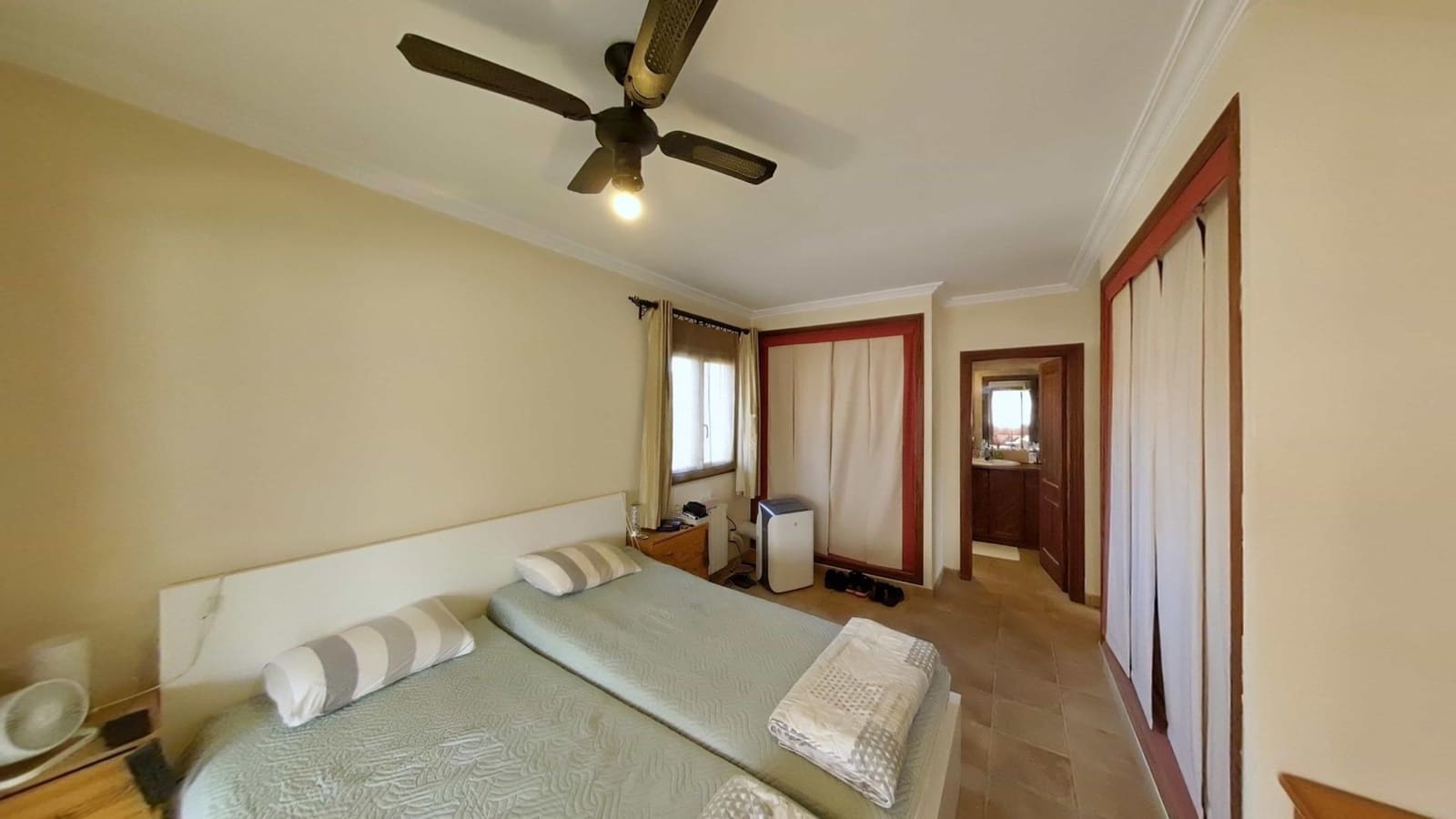Chalet de 4 habitaciones en El Toro / Port Adriano en venta con piscina garaje - 1.650.000 € (Ref: 10177299)