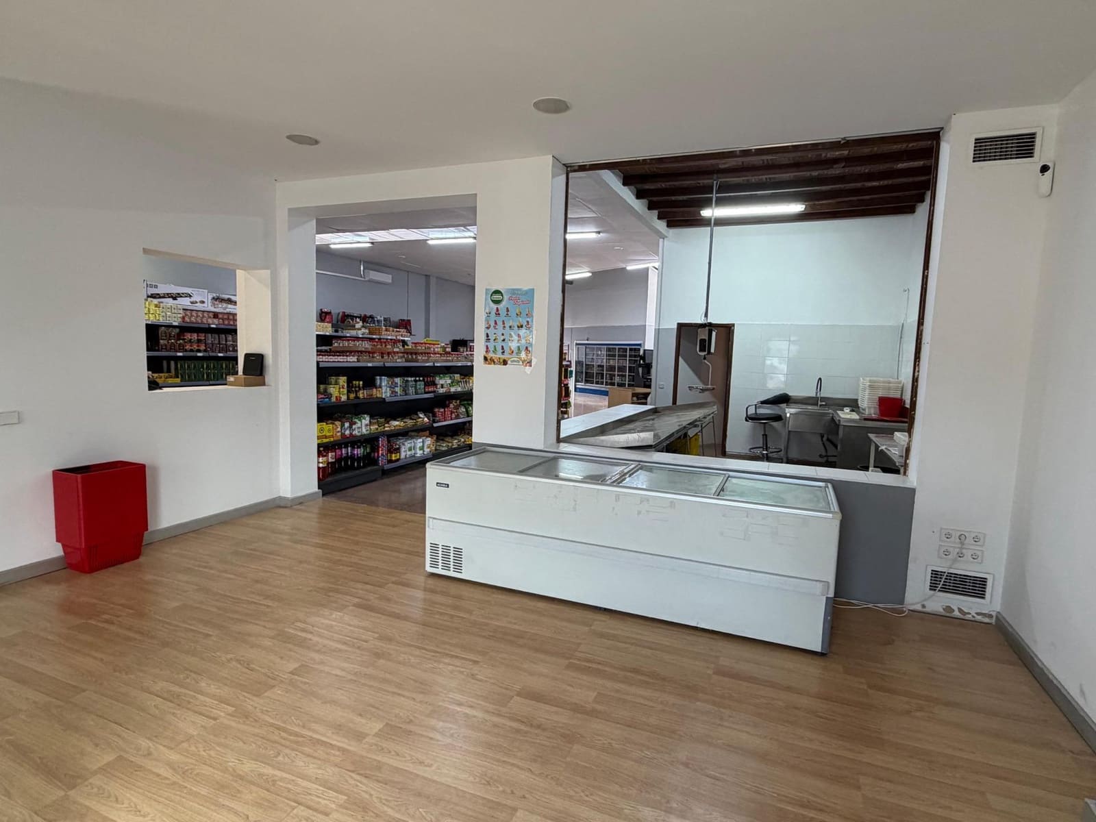 Kaupallinen vuokrattavana paikassa Sa Pobla - 2 000 € (Ref: 10180717)