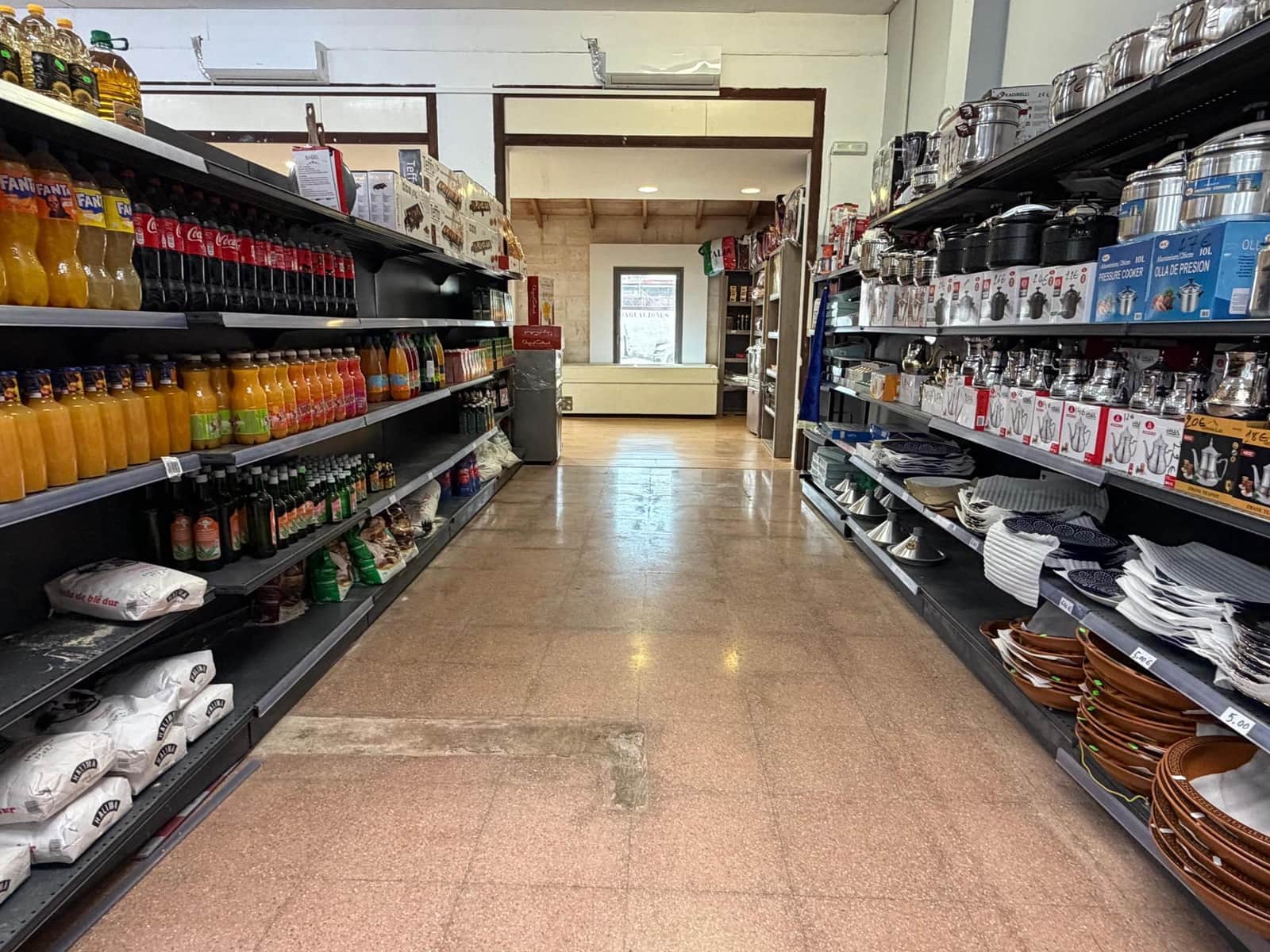 Kaupallinen vuokrattavana paikassa Sa Pobla - 2 000 € (Ref: 10180717)