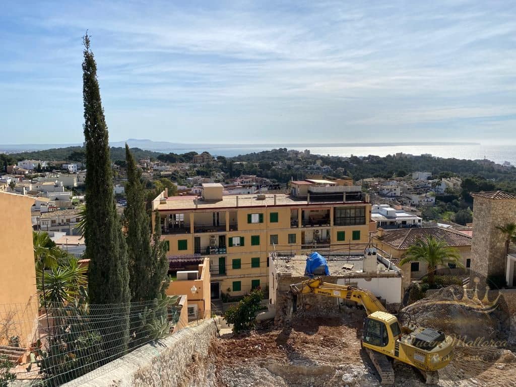 Apartment for sale in Genova - € 2,000,000 (Ref: 8597490)
