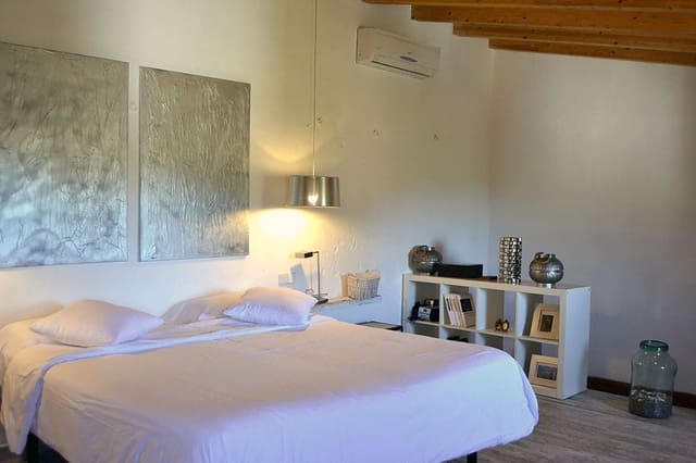 8 soveværelse Villa til salg i Estellenchs - € 2.600.000 (Ref: 8597491)