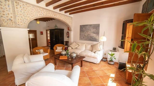 8 soveværelse Villa til salg i Estellenchs - € 2.600.000 (Ref: 8597491)