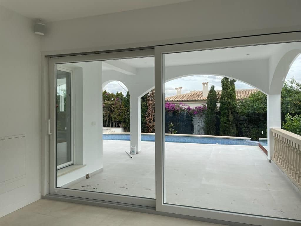 3 chambre Villa/Maison à vendre à Genova avec piscine garage - 3 500 000 € (Ref: 8597499)