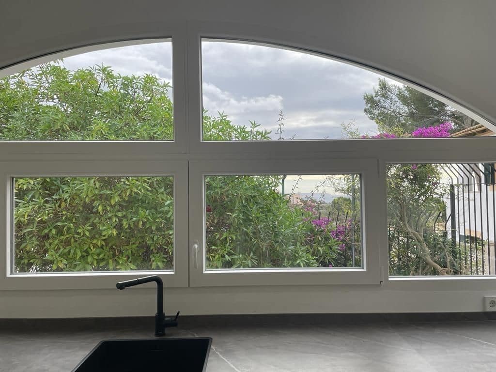 3 chambre Villa/Maison à vendre à Genova avec piscine garage - 3 500 000 € (Ref: 8597499)