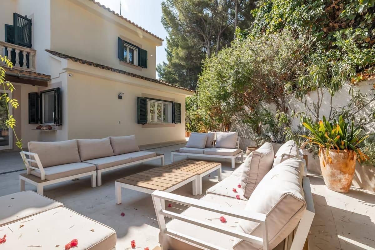 3 quarto Moradia para venda em Genova com piscina garagem - 2 500 000 € (Ref: 8597504)