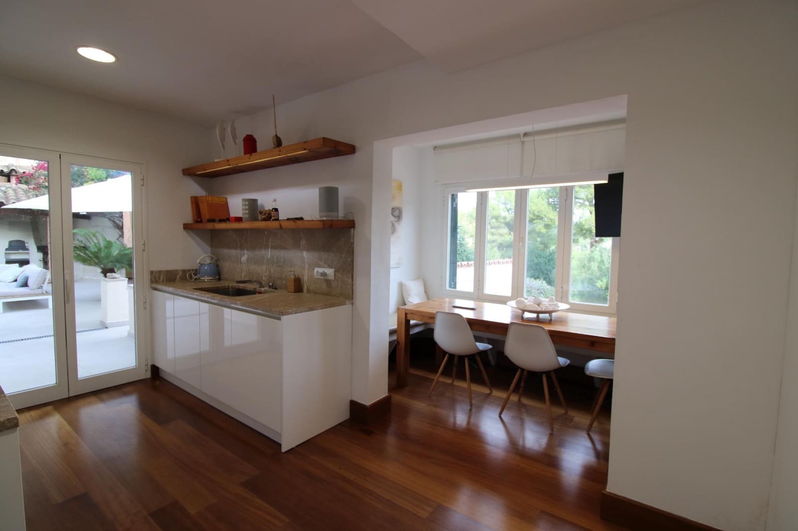 3 quarto Moradia para venda em Genova com piscina garagem - 2 500 000 € (Ref: 8597504)