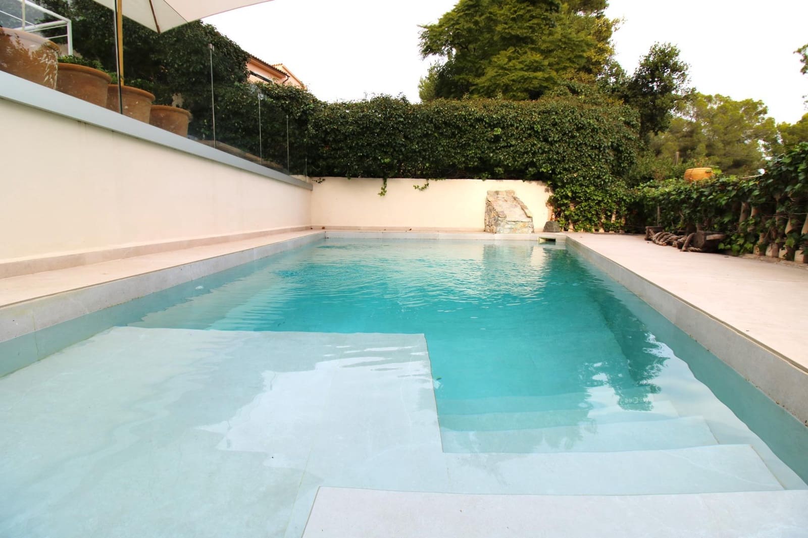 3 quarto Moradia para venda em Genova com piscina garagem - 2 500 000 € (Ref: 8597504)