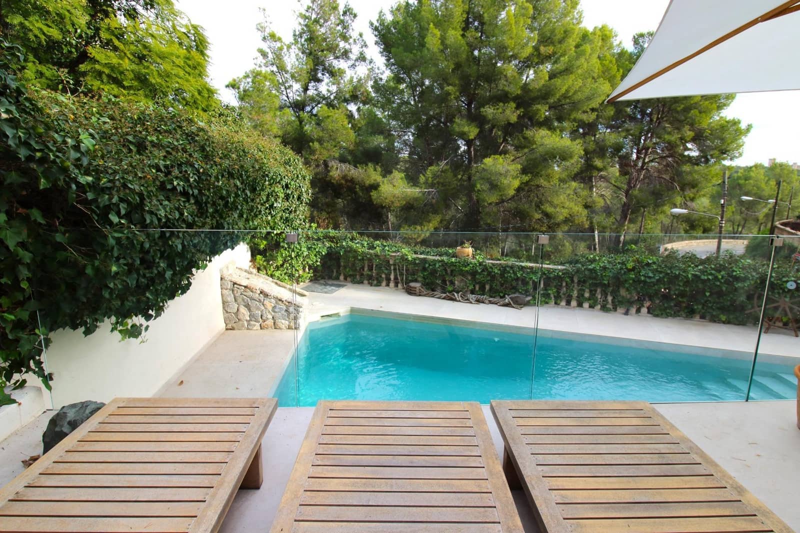 3 quarto Moradia para venda em Genova com piscina garagem - 2 500 000 € (Ref: 8597504)