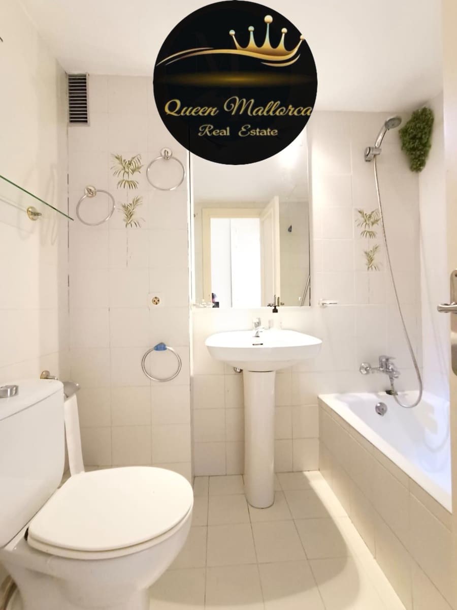 2 bedroom Apartment for sale in Es Camp De Mar / El Camp De Mar with pool - € 545,000 (Ref: 8680026)