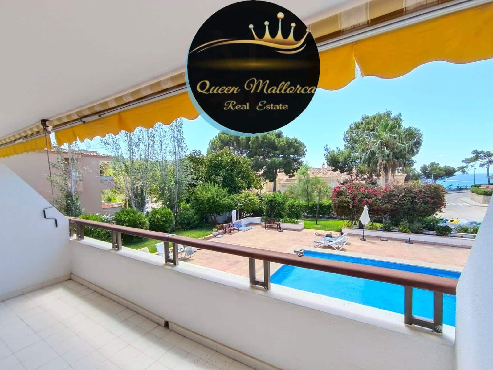 2 bedroom Apartment for sale in Es Camp De Mar / El Camp De Mar with pool - € 545,000 (Ref: 8680026)