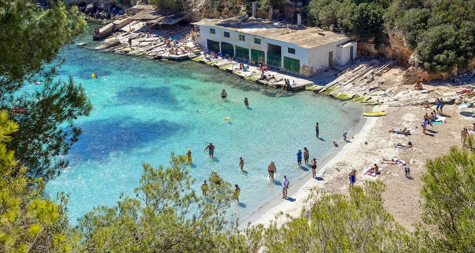 7 bedroom Villa for sale in Llucmajor with pool garage - € 1,599,000 (Ref: 8760183)