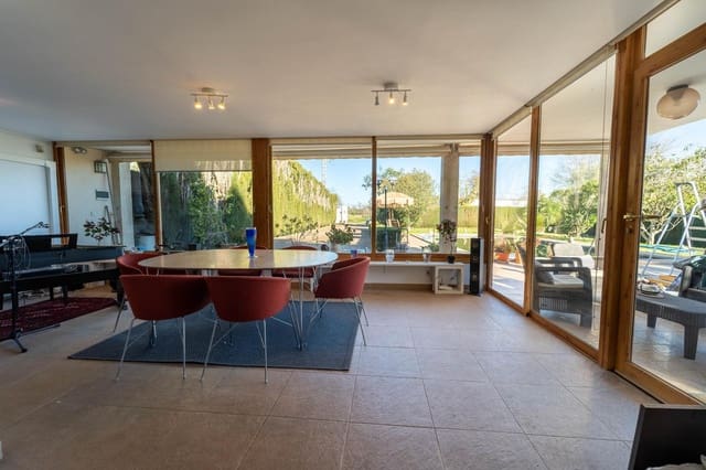 5 soverom Hus til salgs i Inca med svømmebasseng garasje - € 999 000 (Ref: 8776480)