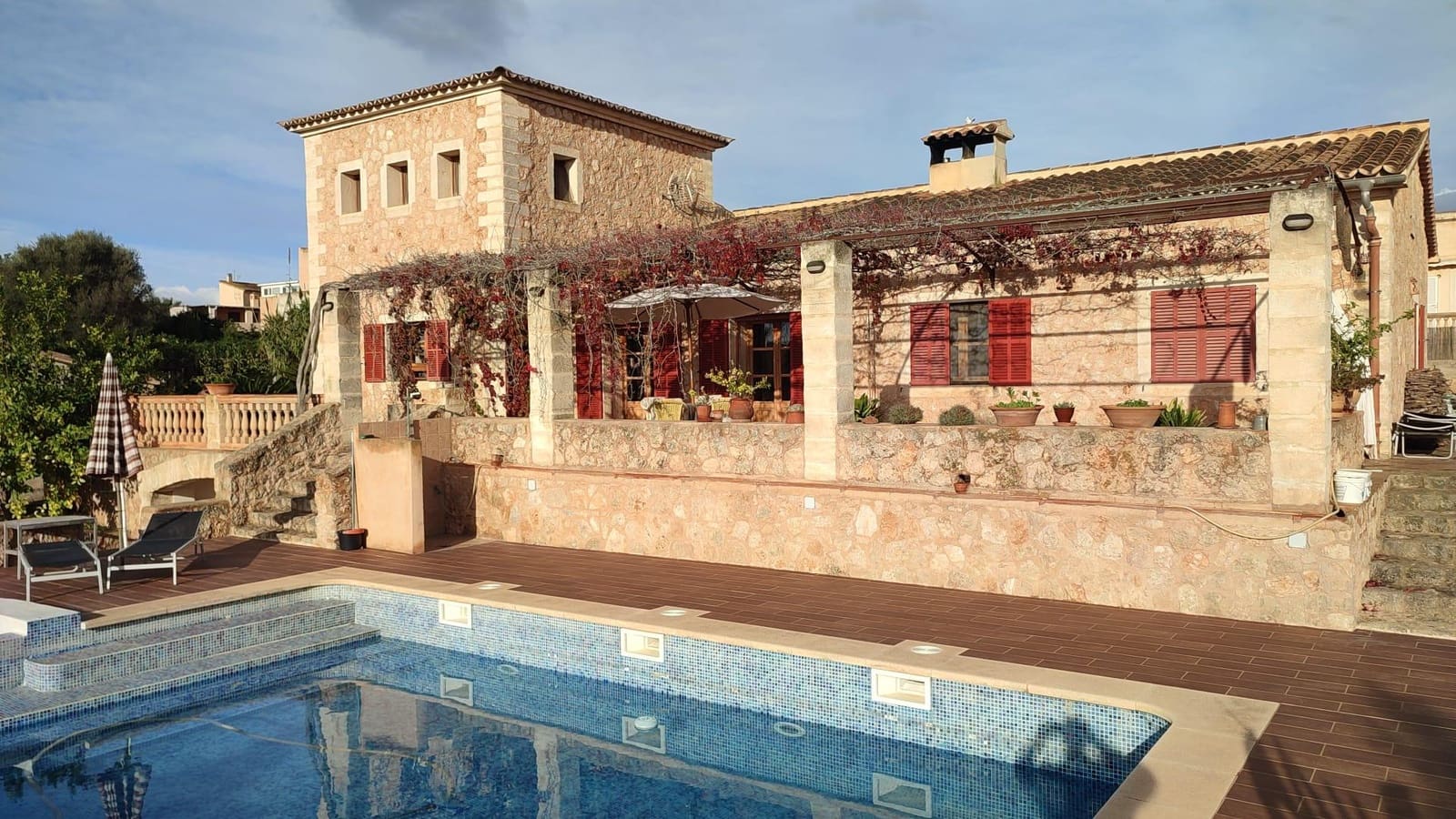 4 soveværelse Byhus til salg i Marratxi - € 1.350.000 (Ref: 8776482)