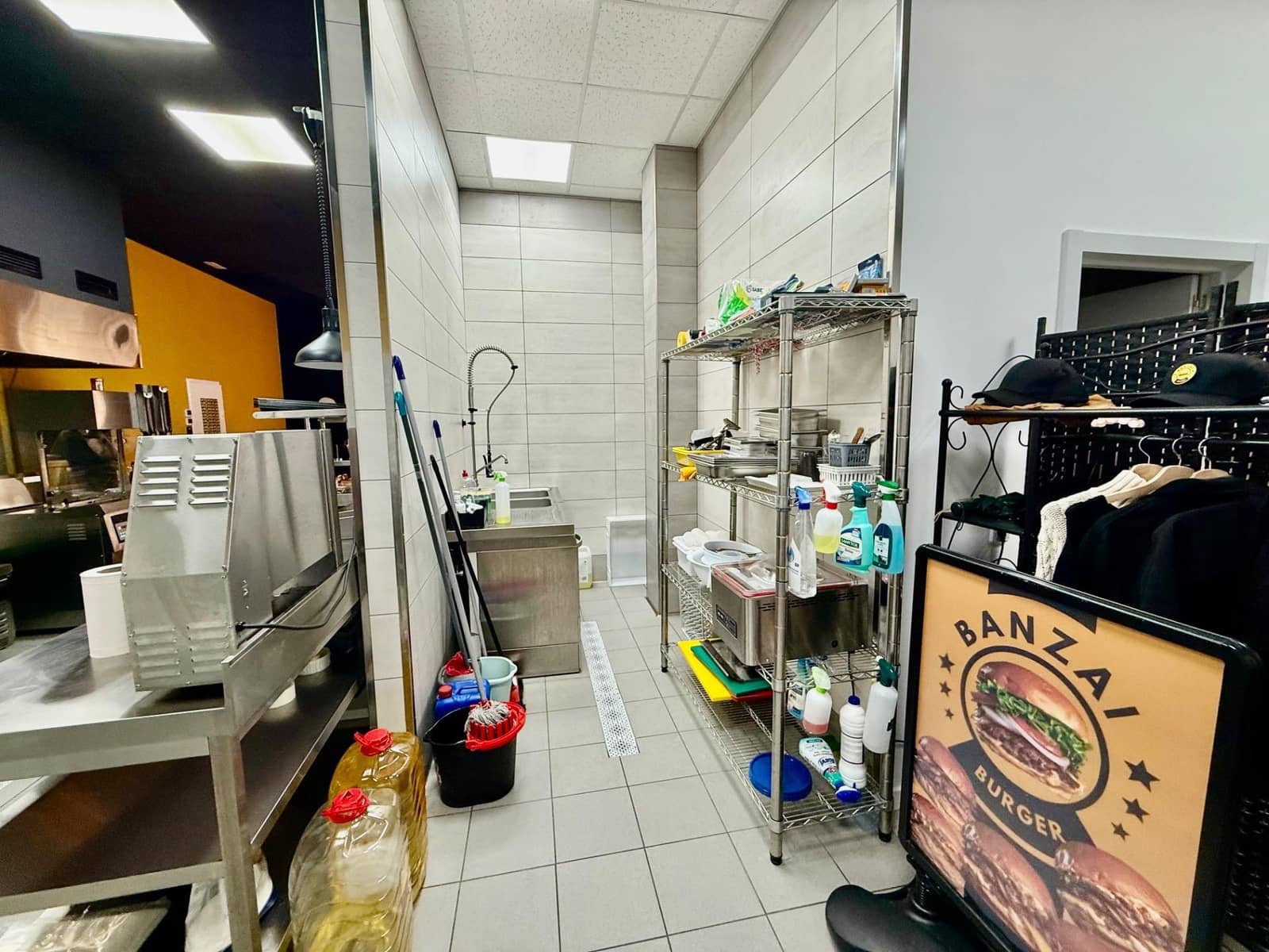 Komercyjne do wynajęcia w Palma de Mallorca - 1 250 € (Ref: 8886228)