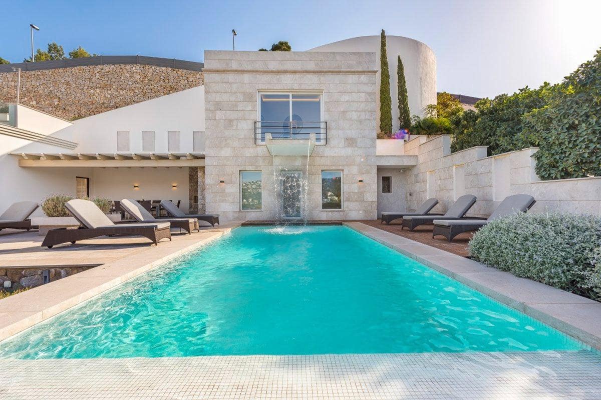 5 soverom Villa til salgs i Puerto de Andratx med svømmebasseng garasje - € 17 900 000 (Ref: 8992462)