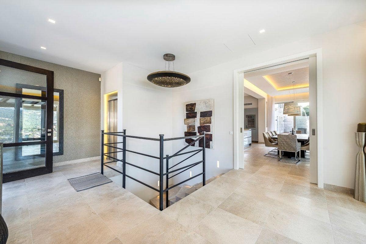 5 soverom Villa til salgs i Puerto de Andratx med svømmebasseng garasje - € 17 900 000 (Ref: 8992462)