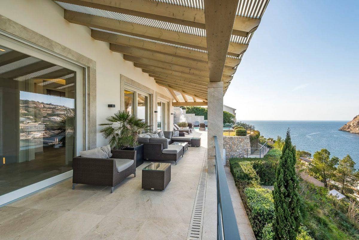 5 soverom Villa til salgs i Puerto de Andratx med svømmebasseng garasje - € 17 900 000 (Ref: 8992462)