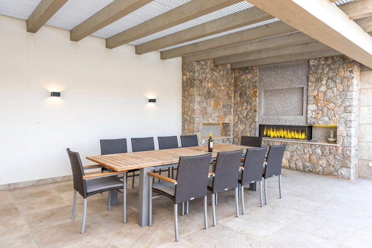 5 soverom Villa til salgs i Puerto de Andratx med svømmebasseng garasje - € 17 900 000 (Ref: 8992462)