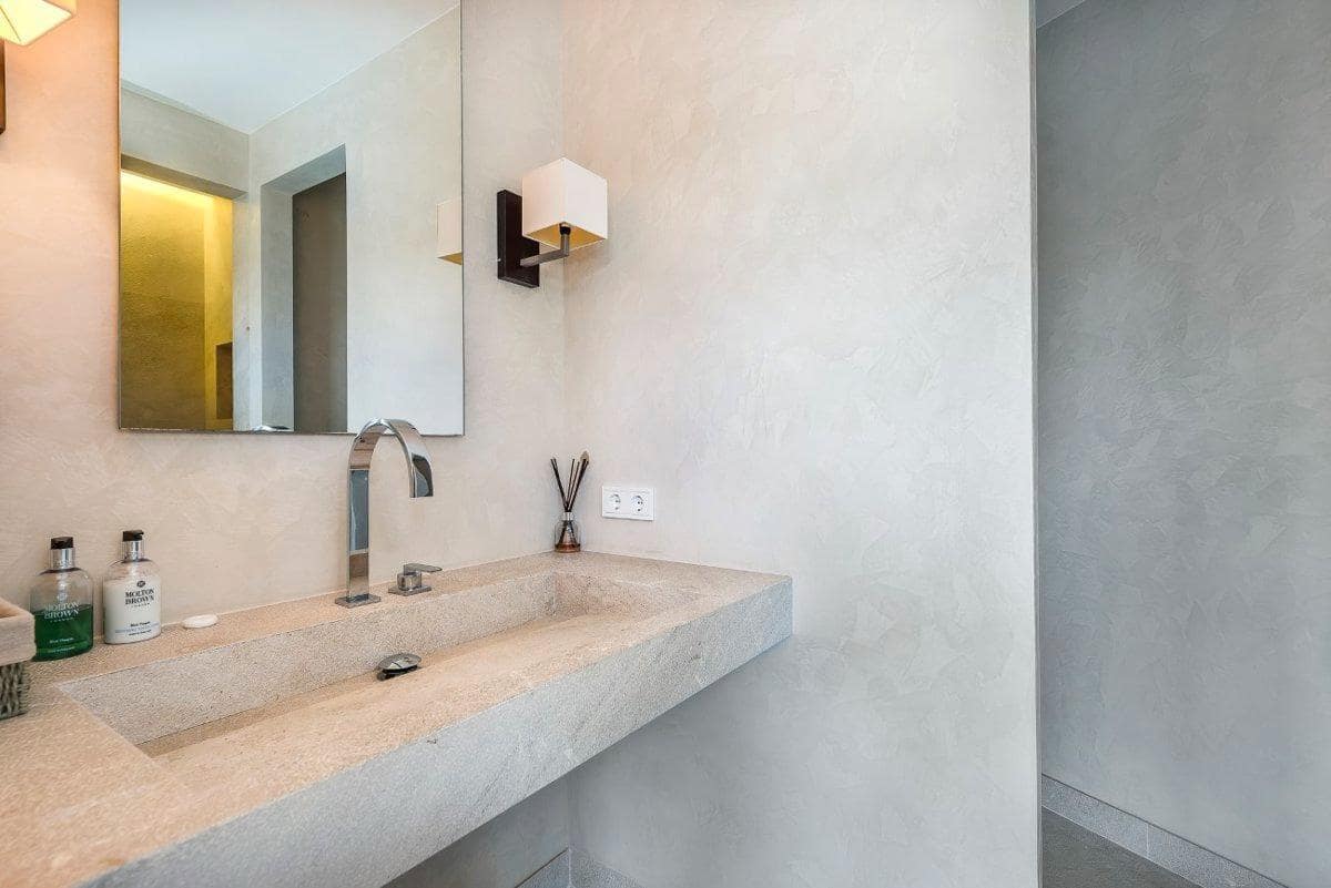 5 soverom Villa til salgs i Puerto de Andratx med svømmebasseng garasje - € 17 900 000 (Ref: 8992462)