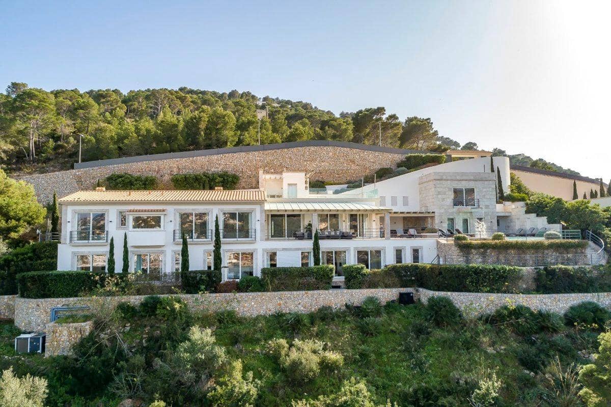 5 soverom Villa til salgs i Puerto de Andratx med svømmebasseng garasje - € 17 900 000 (Ref: 8992462)