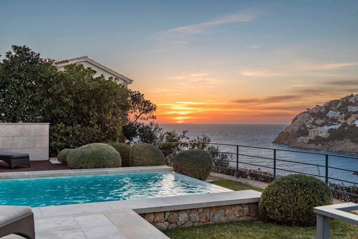 5 soverom Villa til salgs i Puerto de Andratx med svømmebasseng garasje - € 17 900 000 (Ref: 8992462)