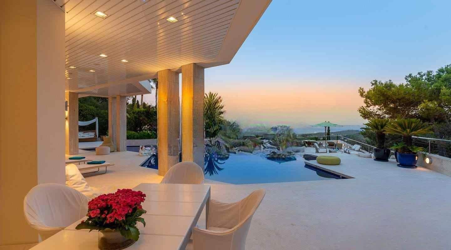 5 soveværelse Villa til salg i Son Vida med swimmingpool garage - € 10.900.000 (Ref: 9001067)