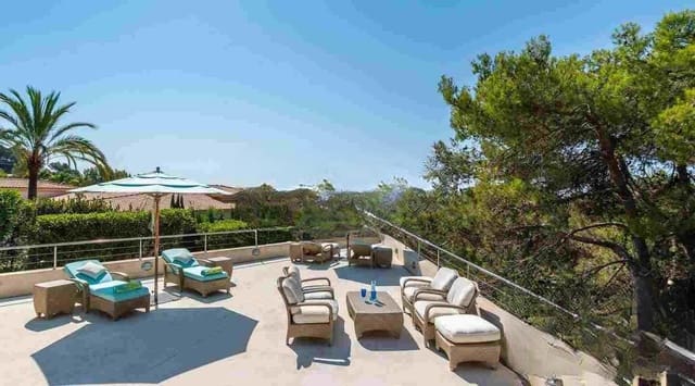 5 soveværelse Villa til salg i Son Vida, Palma de Mallorca med swimmingpool garage - € 10.900.000 (Ref: 9001067)