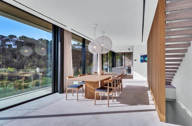 4 bedroom Villa for sale in Costa d'en Blanes, Calvià with pool garage - € 7,200,000 (Ref: 9003065)