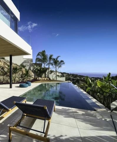 4 bedroom Villa for sale in Costa d'en Blanes, Calvià with pool garage - € 7,200,000 (Ref: 9003065)