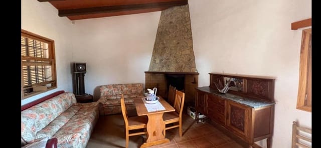 Undeveloped Land for sale in Sineu - € 295,000 (Ref: 9095323)