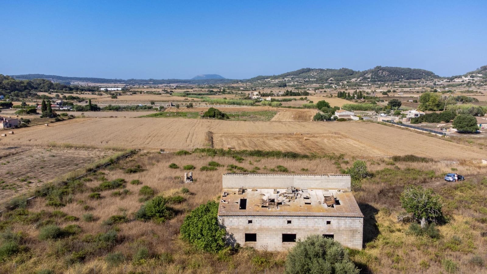 5 soveværelse Finca/Landehus til salg i Sant Joan med garage - € 300.000 (Ref: 9128306)