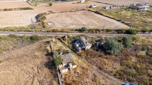 5 chambre Finca/Maison de Campagne à vendre à Sant Joan avec garage - 300 000 € (Ref: 9128306)