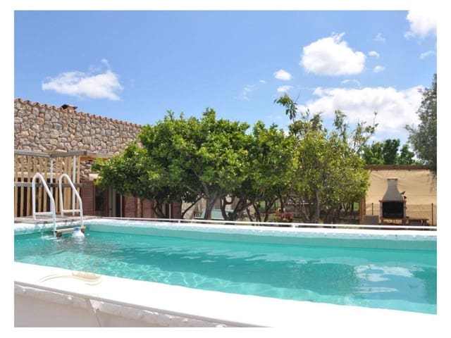 2 slaapkamer Finca/Landhuis te koop in Ullaro, Campanet met zwembad garage - € 695.000 (Ref: 9165841)