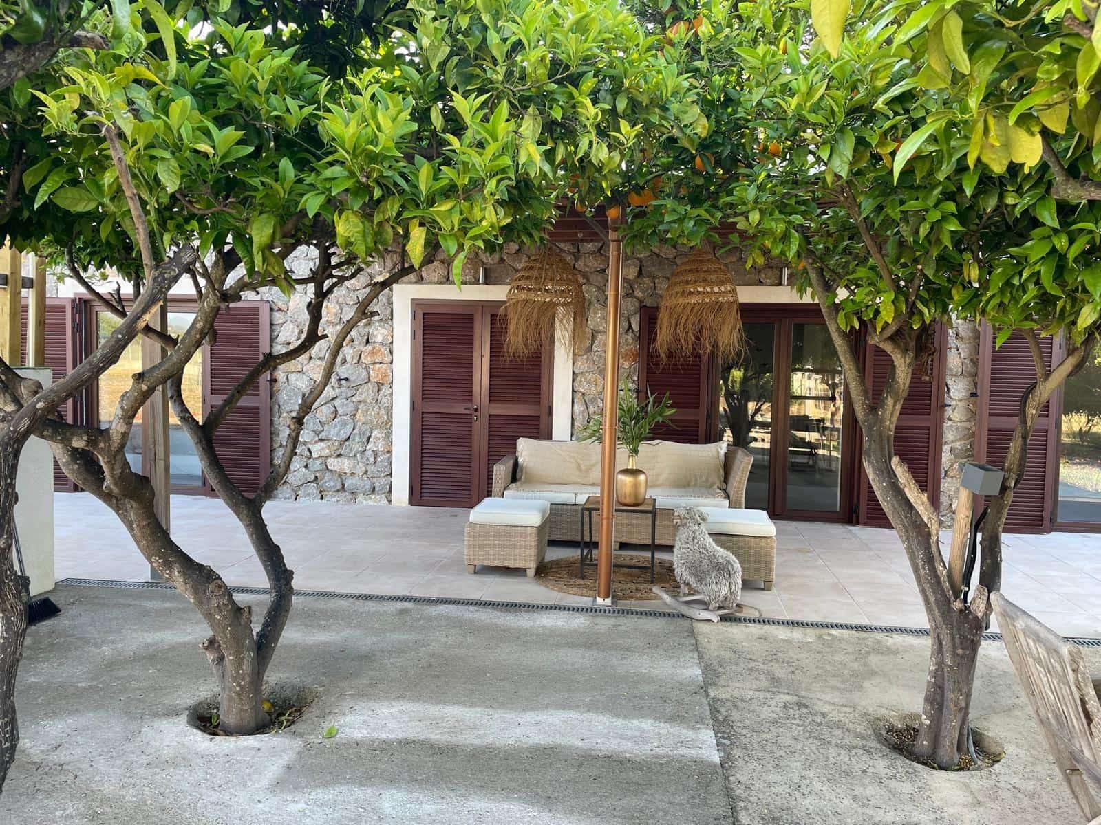 2 soveværelse Finca/Landehus til salg i Campanet med swimmingpool garage - € 595.000 (Ref: 9165841)