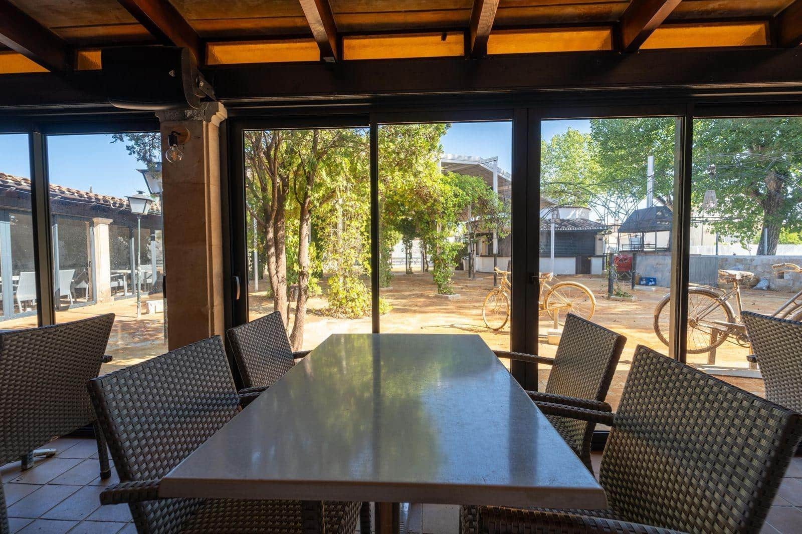 Commercieel te huur in Alcudia - € 5.500 (Ref: 9176508)