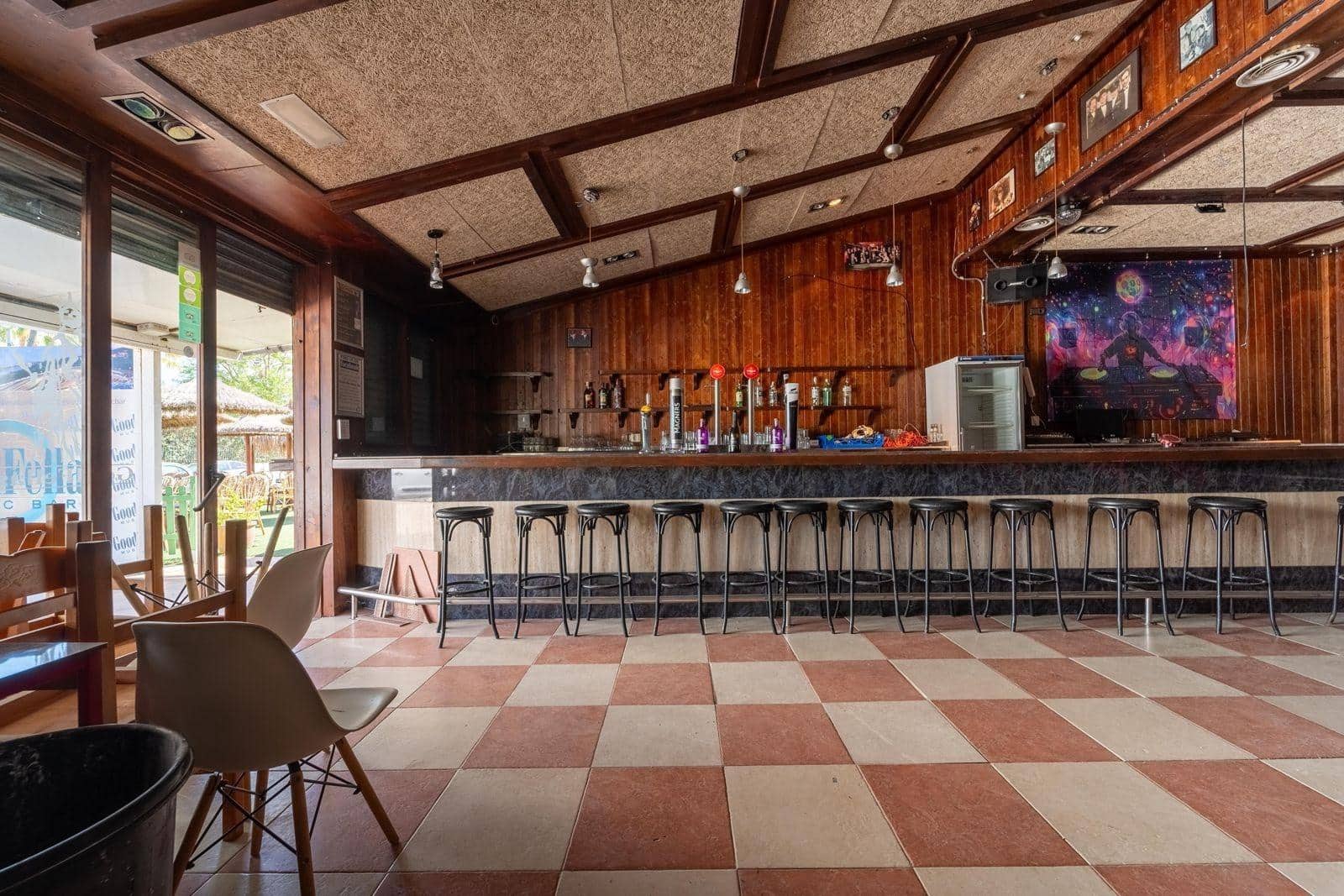 Kommersiell att hyra i Puerto de Alcudia - 3 700 € (Ref: 9176509)