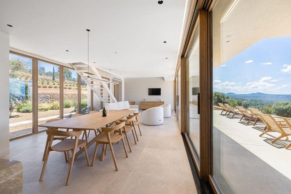 4 soveværelse Villa til salg i Puntiro med swimmingpool garage - € 4.500.000 (Ref: 9204584)