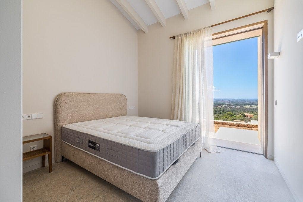 4 soveværelse Villa til salg i Puntiro med swimmingpool garage - € 4.500.000 (Ref: 9204584)