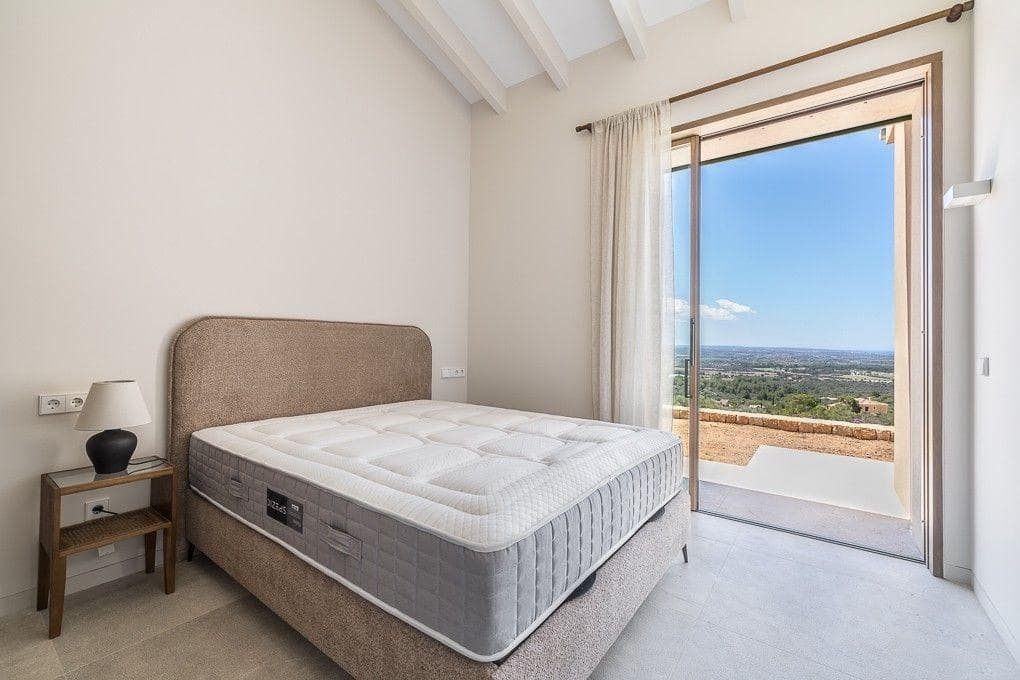 4 soveværelse Villa til salg i Puntiro med swimmingpool garage - € 4.500.000 (Ref: 9204584)