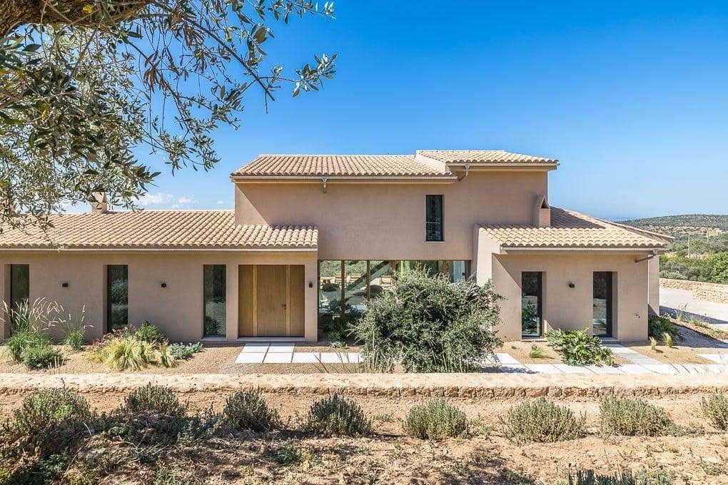 4 soveværelse Villa til salg i Puntiro med swimmingpool garage - € 4.500.000 (Ref: 9204584)