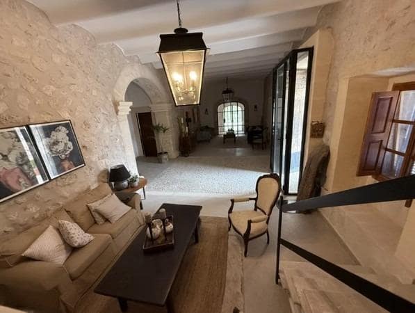 Finca/Casa Rural de 12 habitaciones en Montuïri en venta - 7.000.000 € (Ref: 9208382)