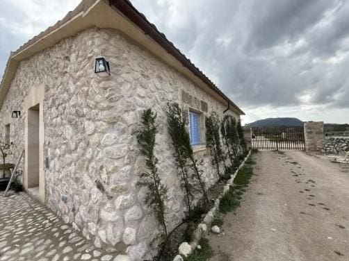 Finca/Casa Rural de 12 habitaciones en Montuïri en venta - 7.000.000 € (Ref: 9208382)