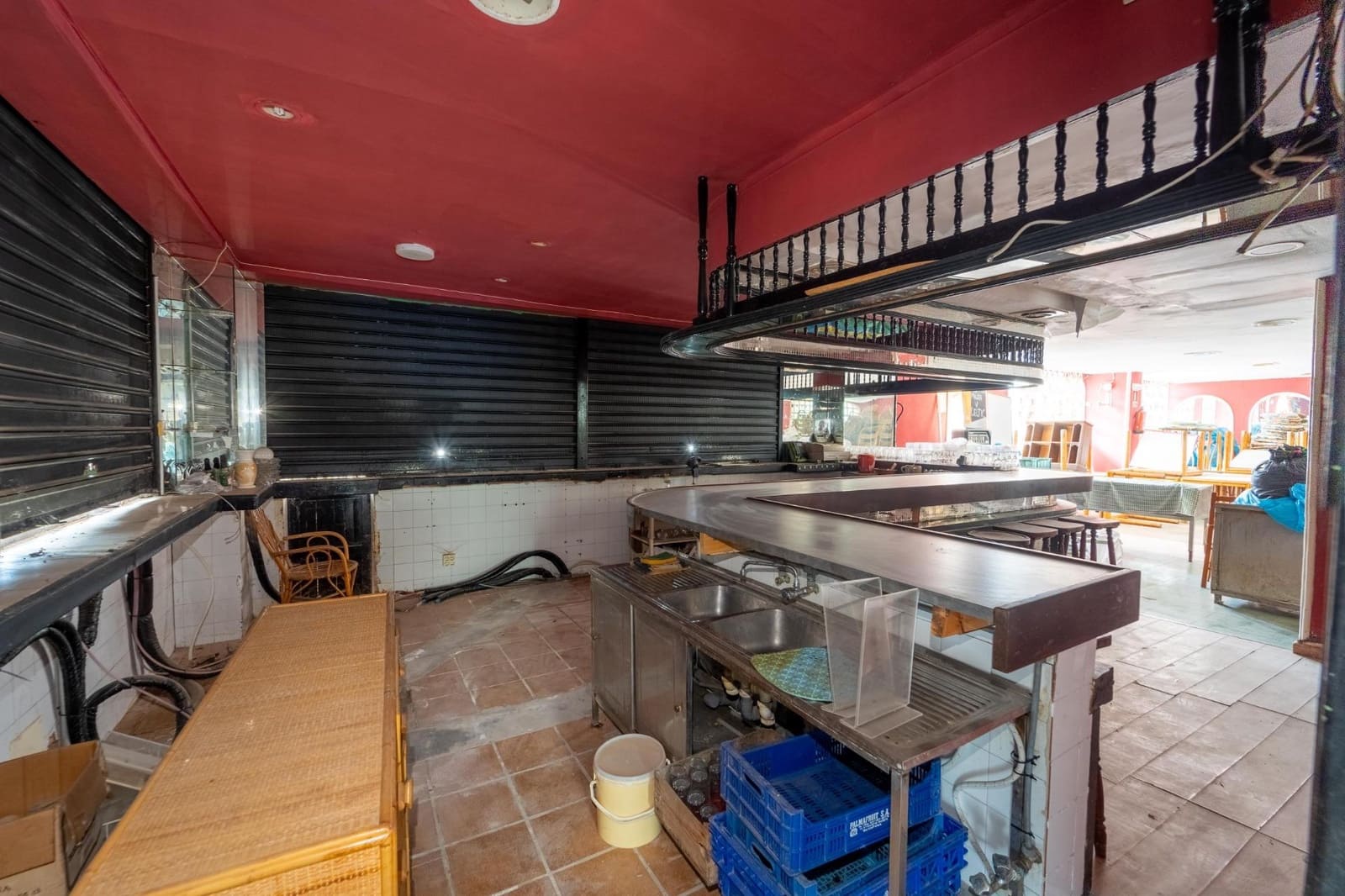 Kommersiell til salgs i Alcudia med svømmebasseng - € 230 000 (Ref: 9215123)